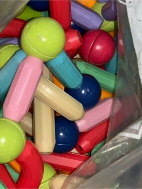Colorful Magnetic Building Toy Pieces - Multi smart max